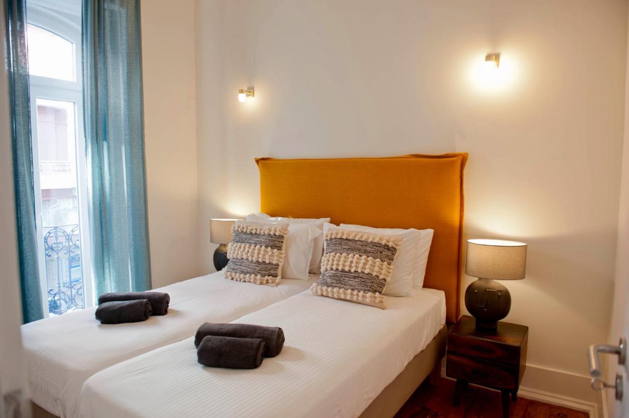 Apartment Her Majesty At Liberdade Avenue Cr1e